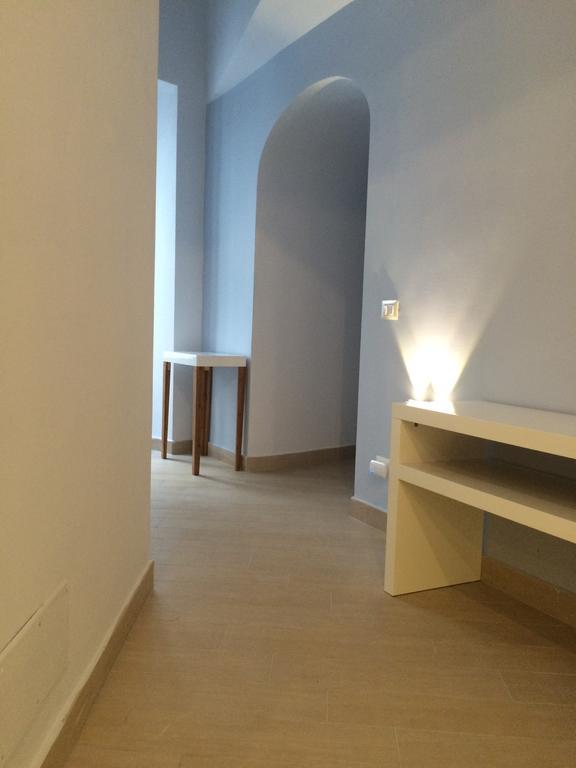 Couette-café Base Mergellina 3*