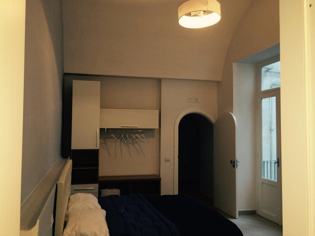 Base Mergellina 3* Napels